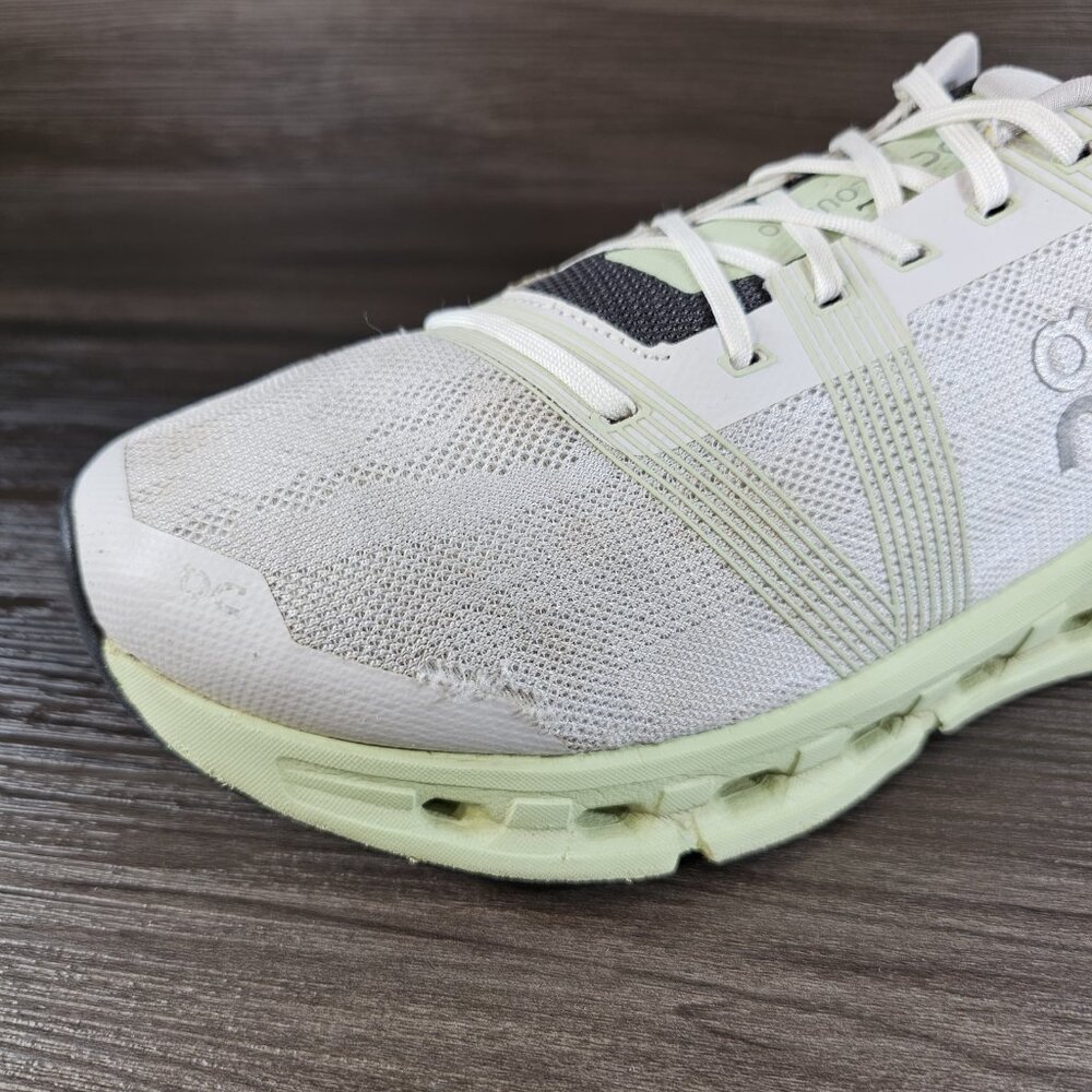 On Running Cloudgo Frost Hay Running Athletic Sne… - image 2